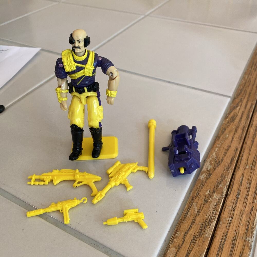 1993 GI JOE 3.75” DR. MINDBENDER V2 Near Complete With Accessories